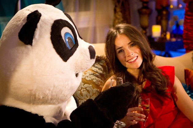 panda-and-julie-in-burning-love-f-65518