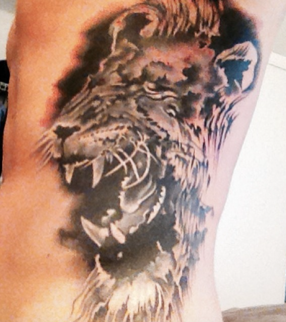 chase_mcnary_lion_tattoo