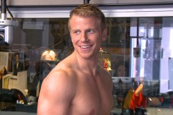 Sean Lowe admits he was totally nude in shower scenes – Ok! Here's the
